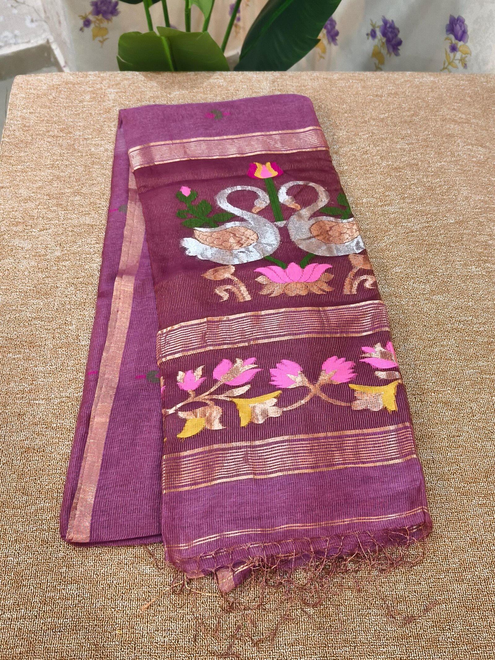 Handloom Linen Silk Tissue Jamdhani -Swan design - Image 2