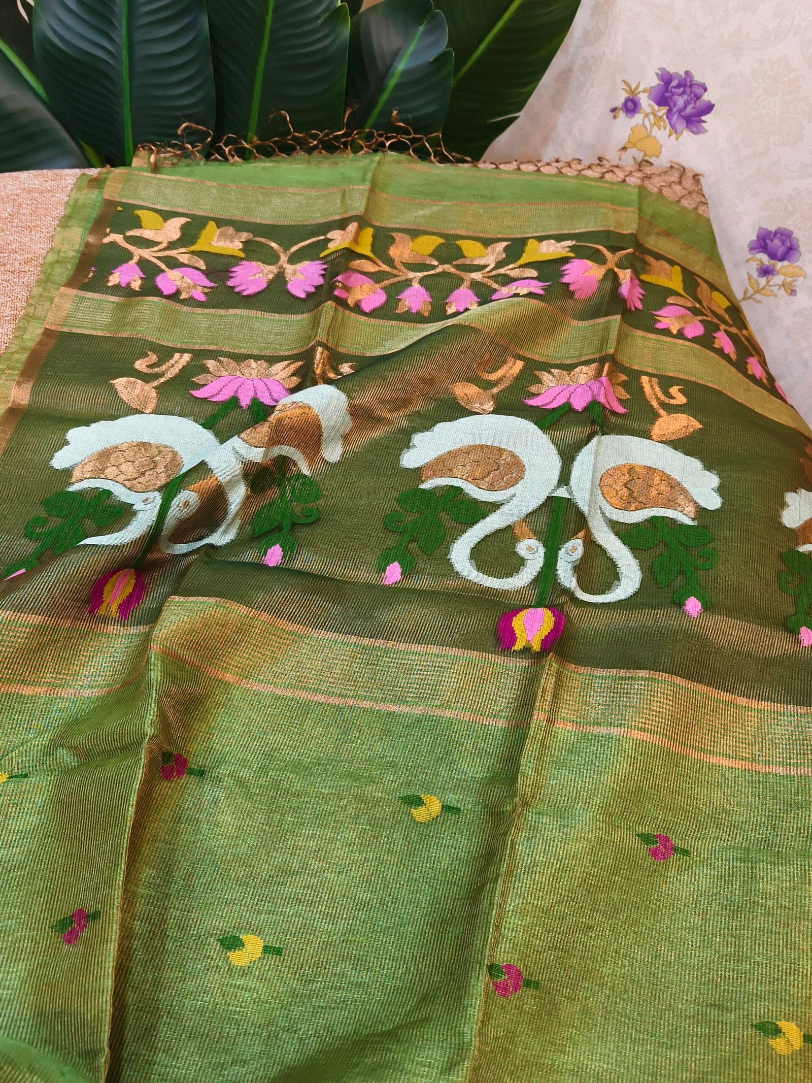 Handloom Linen Silk Tissue Jamdhani -Swan design - Image 3