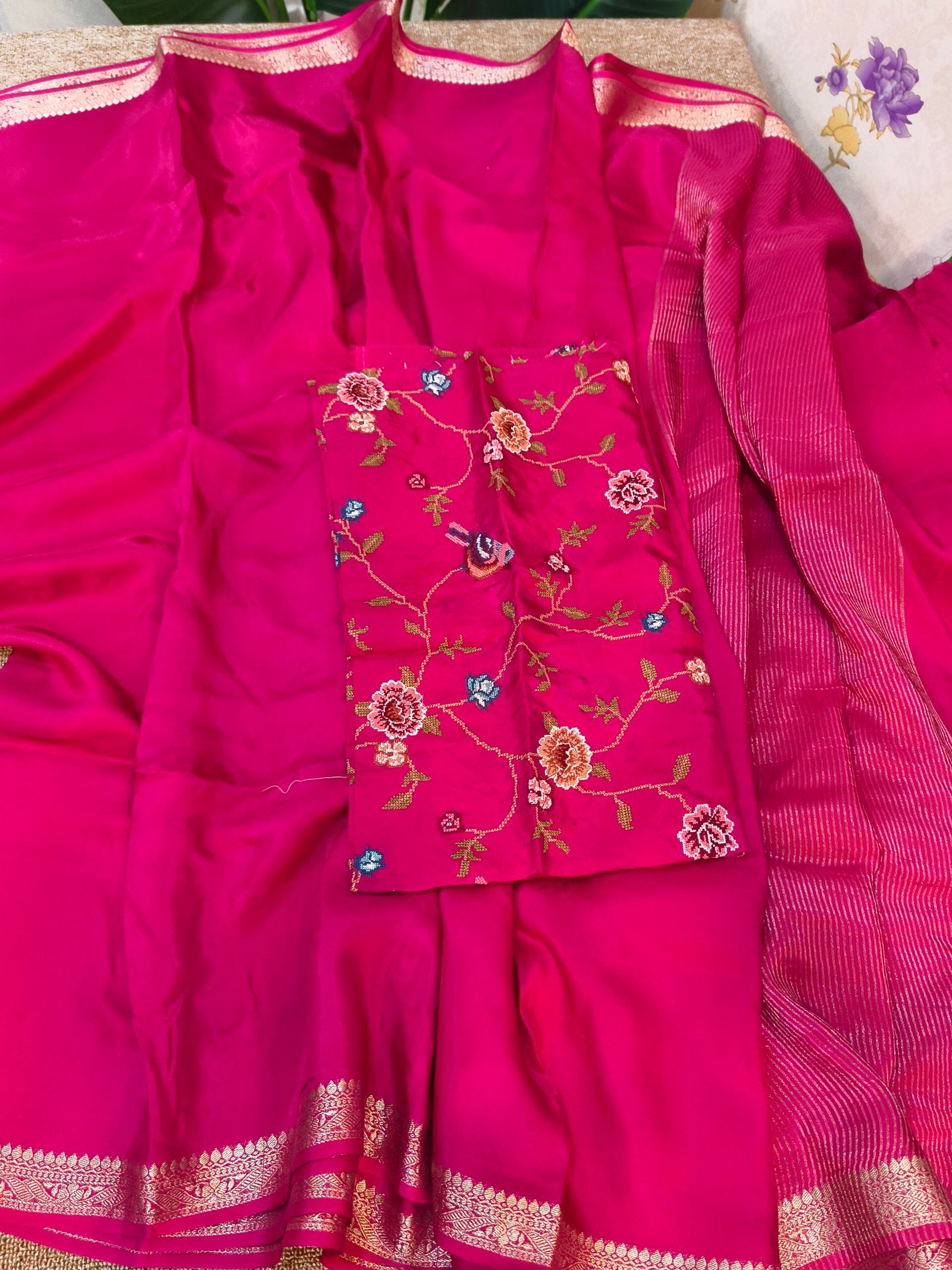 Premium mysore crape silk saree - Image 4