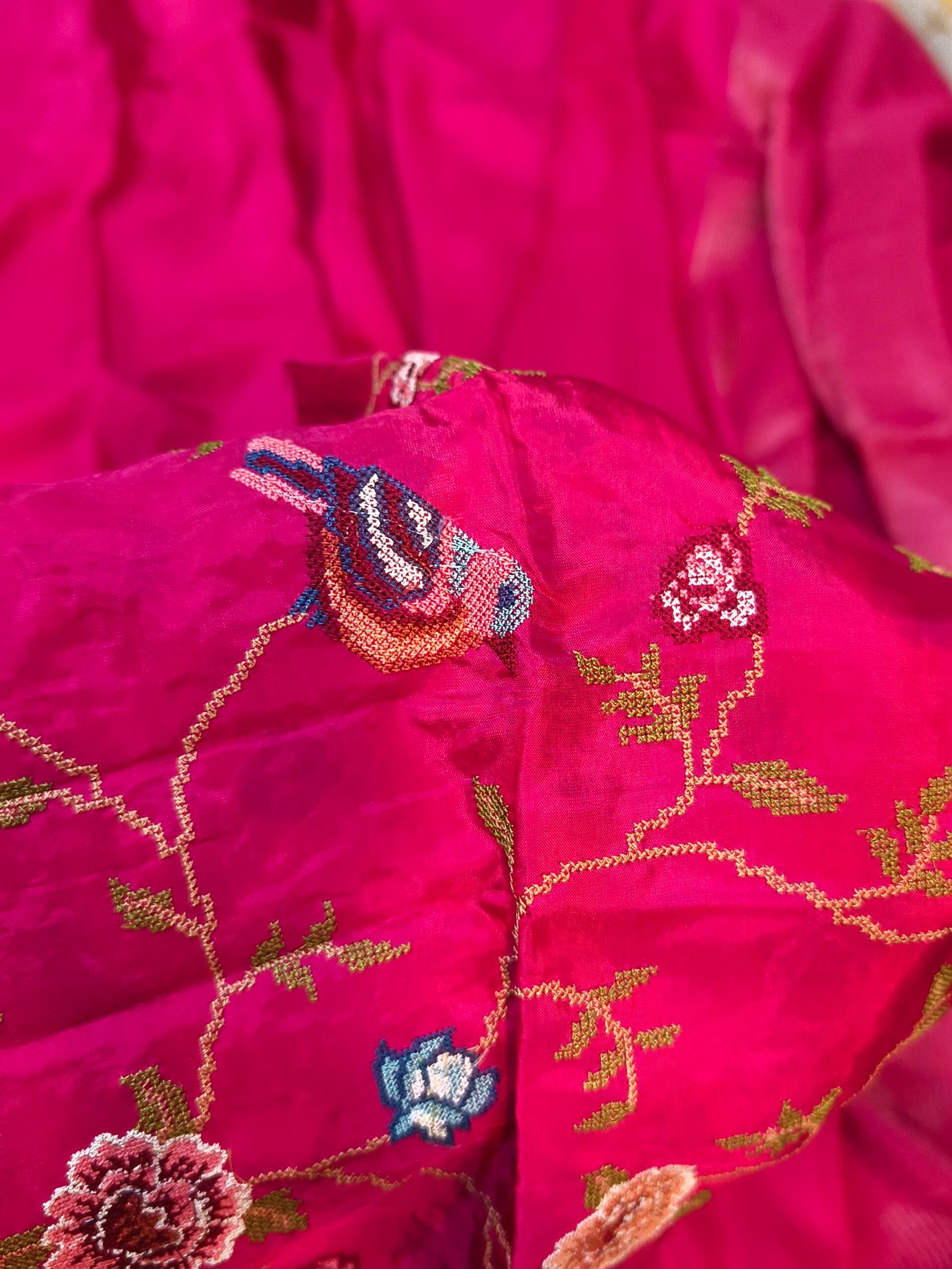 Premium mysore crape silk saree - Image 3