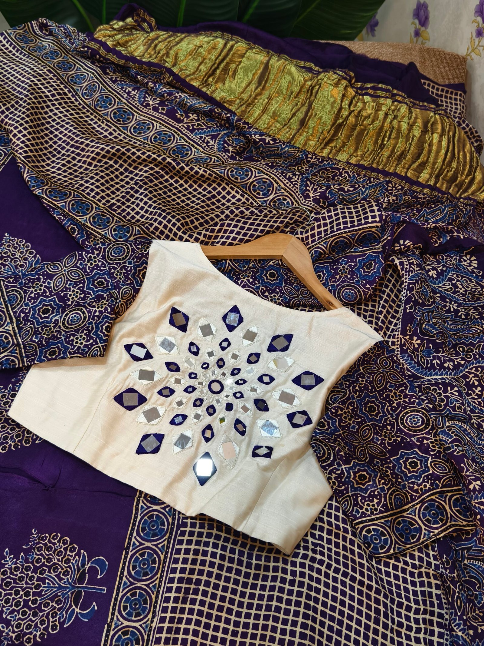 Handmade azrak model silk saree